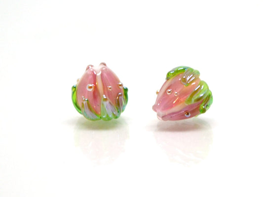 Light pink flower beads with green leaves, Tiny glass beads, through hole, 7mm flower beads, Artisan lampwork,