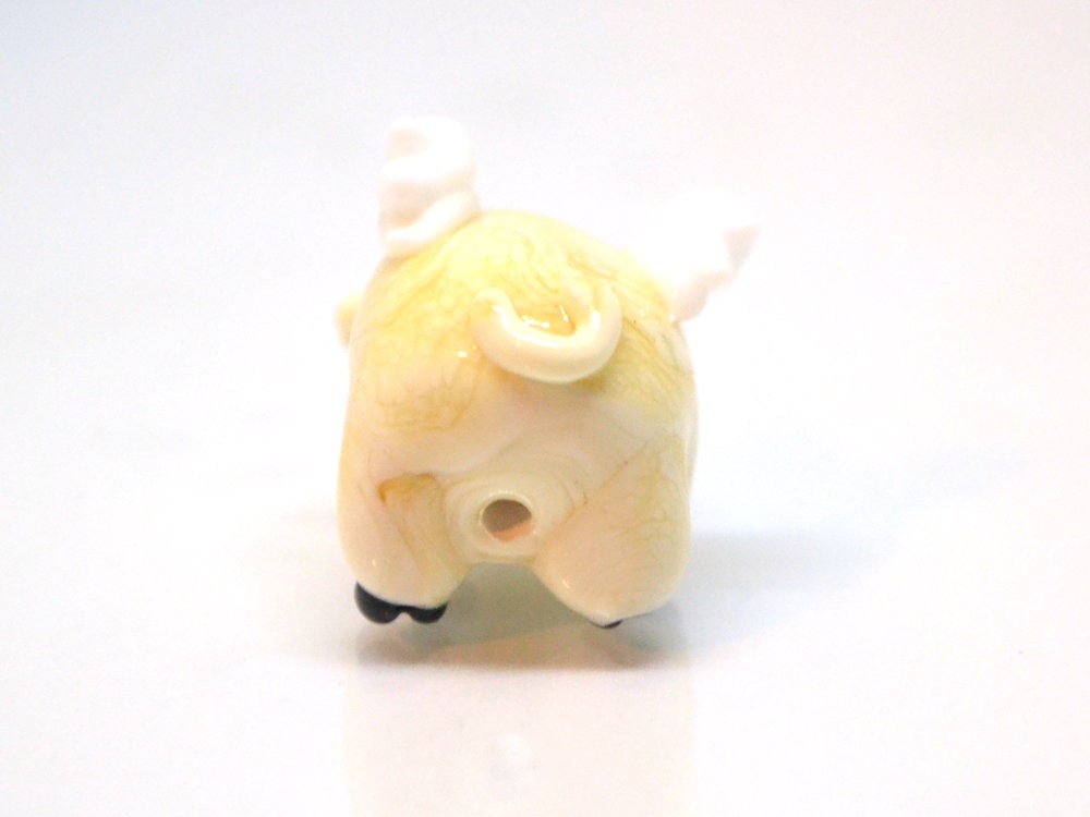 Glass flying pig beads, Lampwork pig beads with wings, Beige pig beads, Valentine's Day, Cute piggy beads