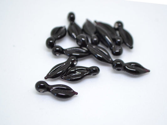 Black lampwork leaf beads, Small Leaf beads, Small Leaf charm, Black leaves, Tiny Glass leaves, Top drilled leaf beads, Lampwork leaf bead