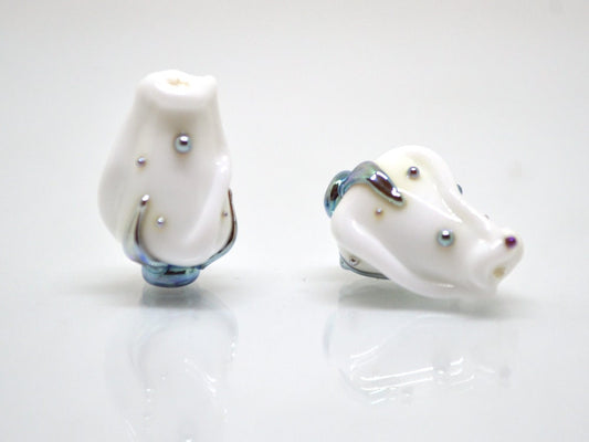 White twist rosebud beads, Wedding flower Glass Bead, Floral lampwork bead, Artisan lampwork beads
