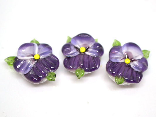 Purple glass pansy beads, Lampwork pansies, Lampwork flower beads, Purple lampwork pansy