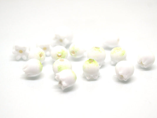 Lampwork lily of the valley beads, Glass may-lily beads, Floral lampwork beads, Tiny beads, White flower bud beads