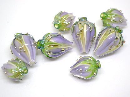Pastel purple flower beads, Periwinkle flower beads, Handmade glass beads, Floral pendant,Flower lampwork, Lampwork flower beads