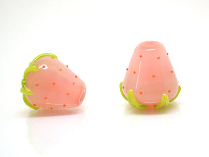 Pale orange Strawberry beads, Glass berry beads, Lampwork berries, Lampwork strawberry, Nature inspired, Berry jewelry