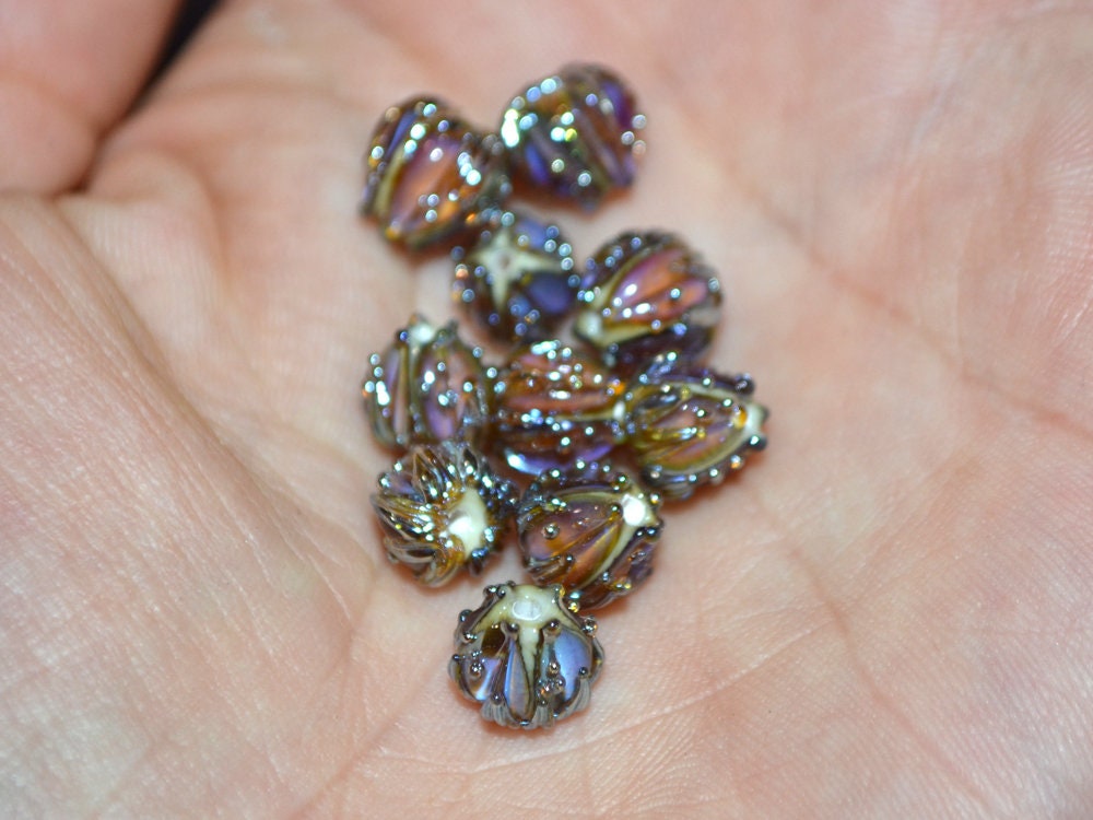 Lavender pink gold flower beads, 7mm glass beads, Tiny flower beads, Sparkle floral beads, Artisan lampwork beads, Lampwork bead set