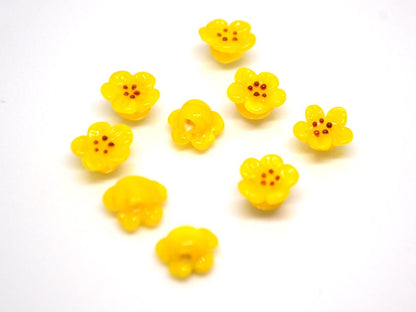 Yellow flower button beads, Honey yellow glass button beads, Flower button, Flower Lucite buttons, Artisan Lampwork