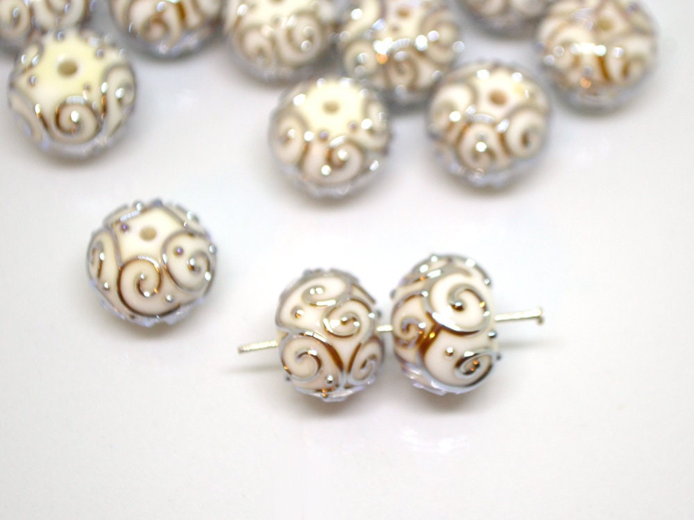 White beads with silver curls, Glass art beads, Handmade lampwork beads, Artisan lampwork Set, Round beads, Jewelry making, Beads set