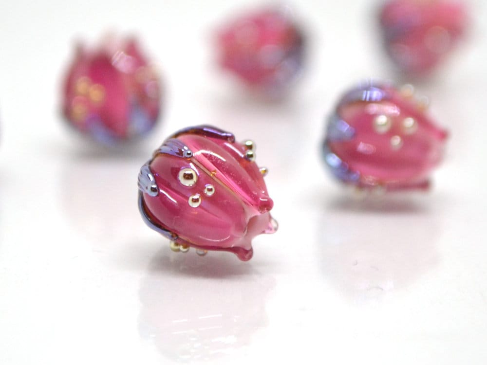 Bright pink flower beads silver, 10mm flower beads, lampwork rose buds, floral theme beads, Floral lampwork, Lampwork bead set, Handmade
