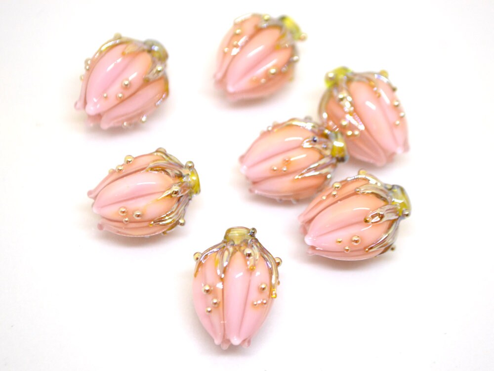 Pastel pink and gold flower glass beads, Pale pink beads, Artisan lampwork, Light pink beads, Floral glass beads