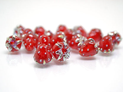 Small 8mm Red Strawberry lampwork beads, Red glass berry, Glass strawberry, Red Berry fruit beads, Red silver berry beads