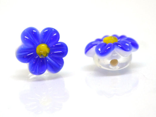Blue Lampwork Chamomile beads, Cobalt blue Chamomile flower bead, Blue and yellow beads, Beads for bracelet, Blue flower bead, Blue lampwork