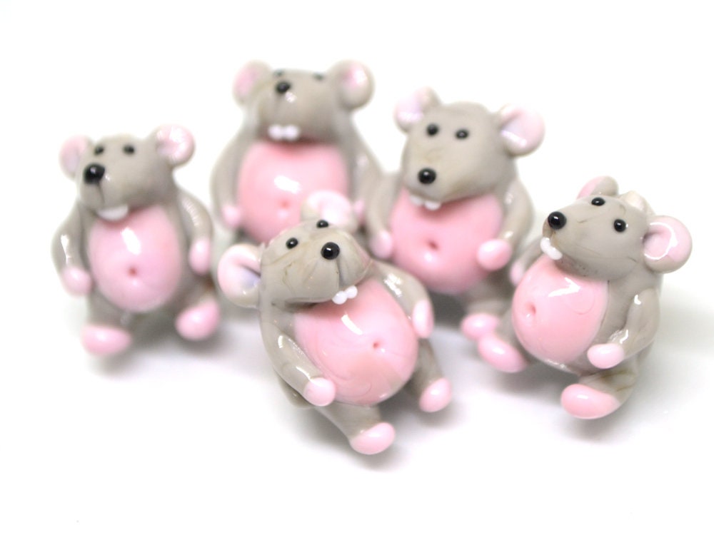 Glass Rat beads, Rat pendant charm, Tiny mouse bead, Jewelry making, Year of the rat, chinese new year, new year gift, Symbol of the year