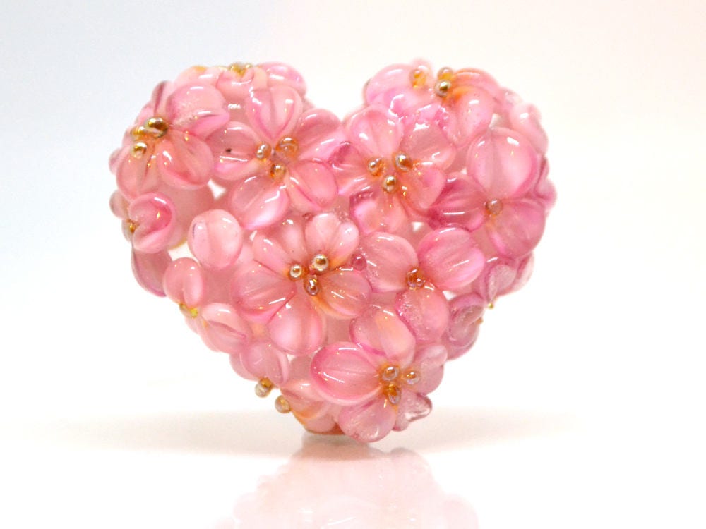 heart flower pendant glass heart pendant set of beads romantic jewelry making 3 heart pendant 3 sisters necklace floral art glass pendant