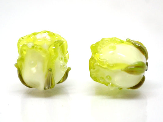Green yellow rose bud beads, Lampwork rose beads, Salad green beads, Verdant Artisan lampwork, Floral Lampwork,Glass flower jewelry,Handmade