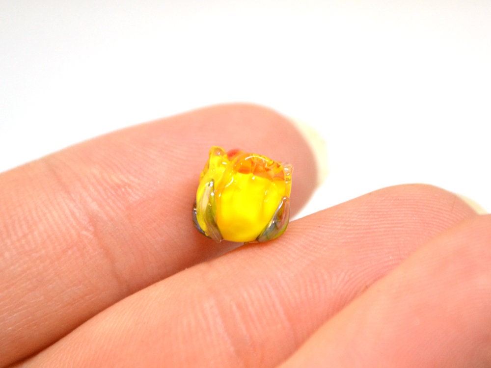 Yellow orange 8mm rosebud beads, Summer Floral lampwork, Rose beads, Colorful glass beads, Art Flower Beads, Murano Beads, Flower bud bead