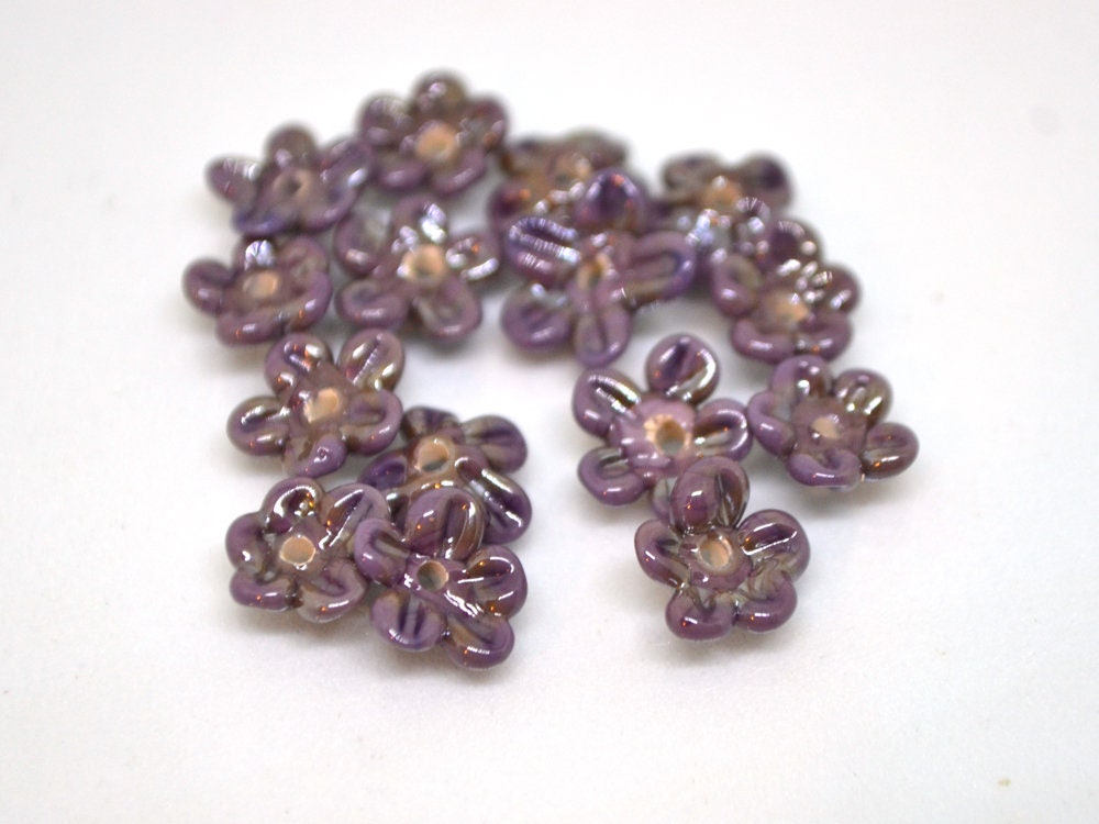 Dark lilac Mini flower beads, Purple shine beads, Small flowers, Flower embellishment, Tiny flowers, Small Tiara flowers