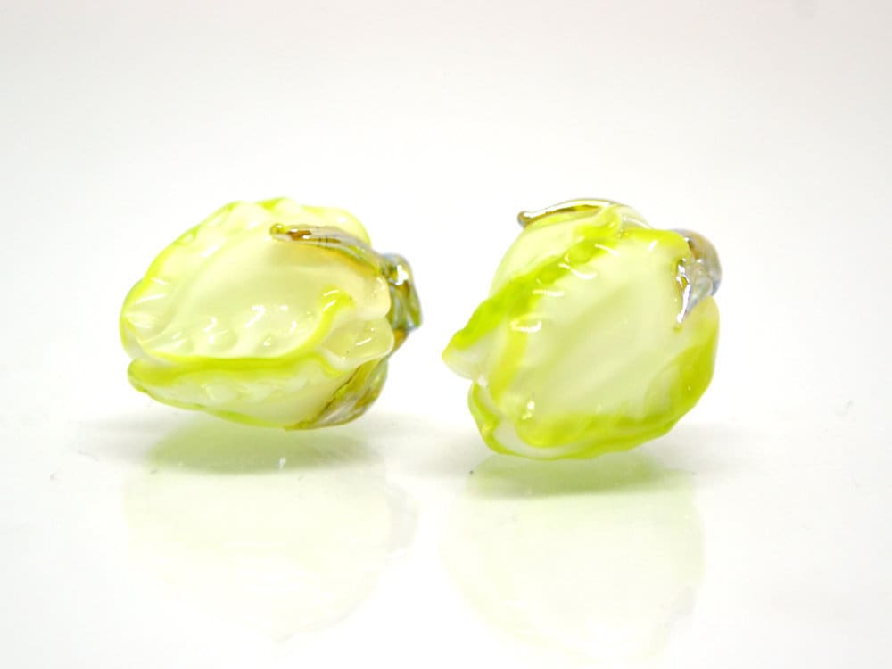 Light green glass beads, Lampwork floral beads, Salad green beads, White green glass beads, Beads for earrings, Artisan lampwork, bud beads