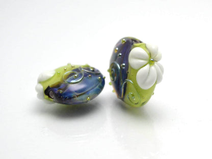 Chamomile lampwork pendant Lentils glass beads Light chrome green pendant Denim blue lampwork Curles beads Artisan lamwork Flower beads