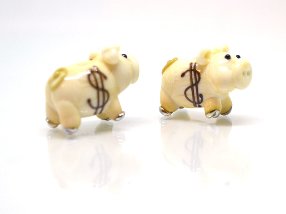 Glass piggy bank beads
