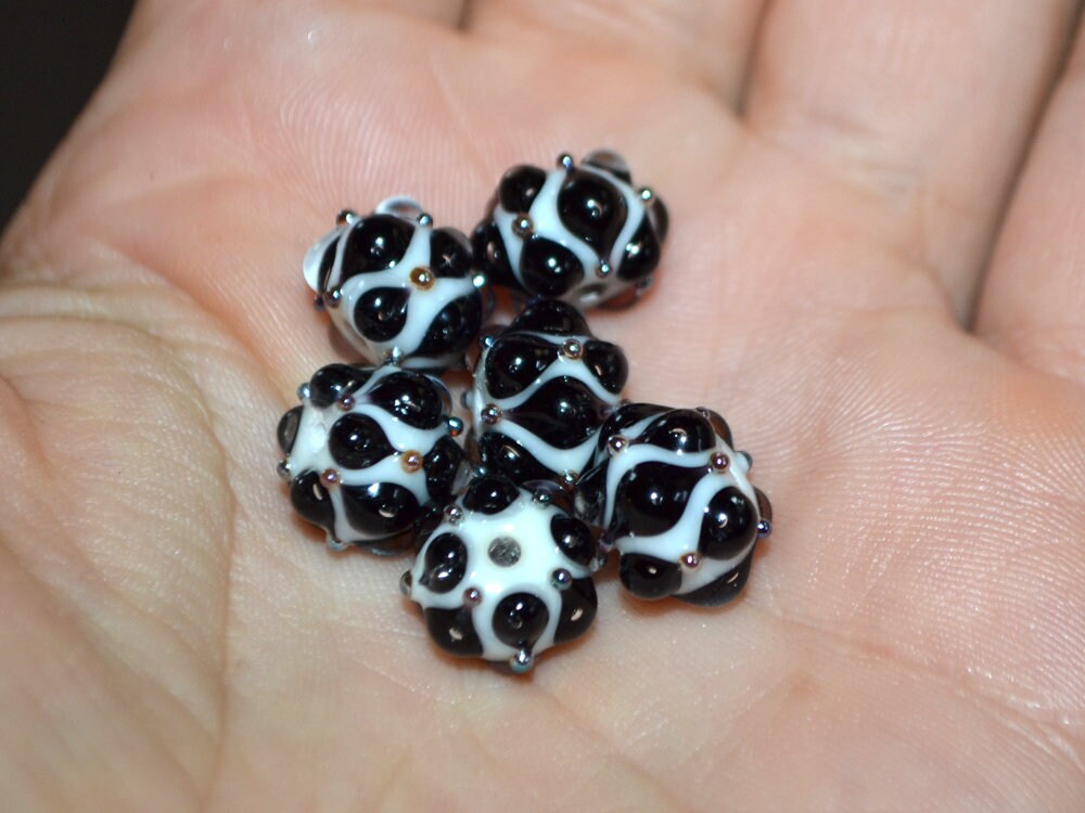 White black handmade glass bead, 10mm glass beads, White lampwork, Artisan lampwork, Beads for bracelet, Black and White