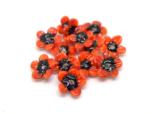 Red poppy glass beads, Very small red flower beads, Red black flower beads, Tiny red flowers, Lampwork poppy beads, 7mm flowers, poppy red