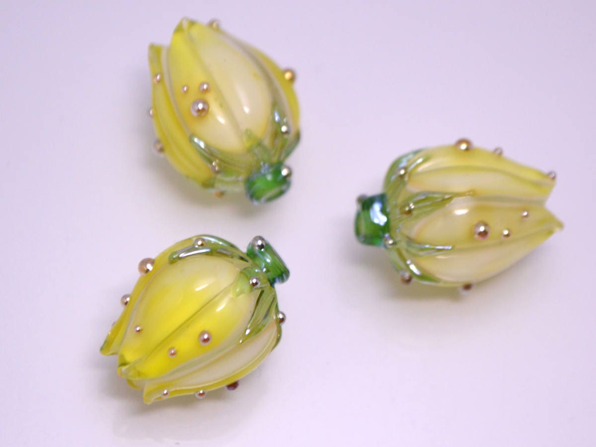 Sunny yellow flower lampwork beads Artisan lampwork Floral lampwork Bright and sunny Yellow beads Jewelry yellow earrings sunshine pendant
