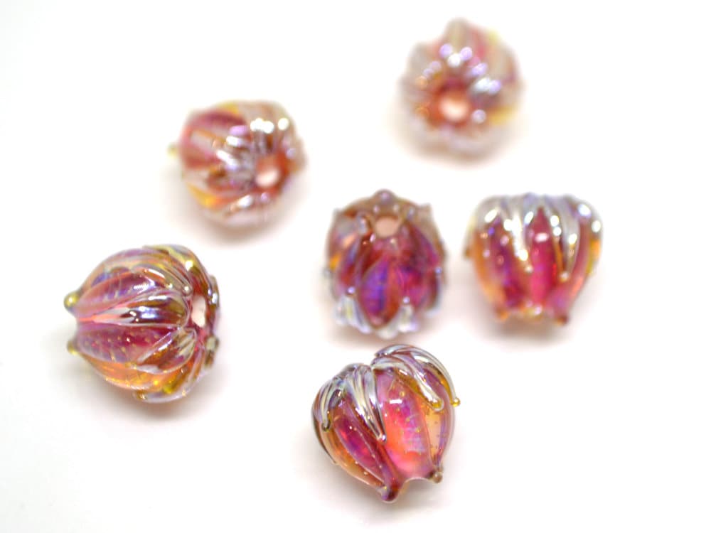 Ruby rose silver flower beads, Lampwork flower, 10mm flower beads, Glass flower, Floral lampwork, Artisan lampwork, netting silver pink