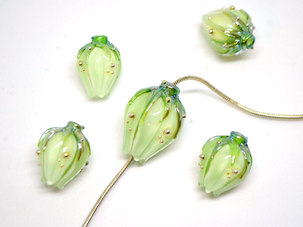 Mint green lampwork flower beads, Handmade lampwork beads, Floral glass pendant, Fresh green glass beads