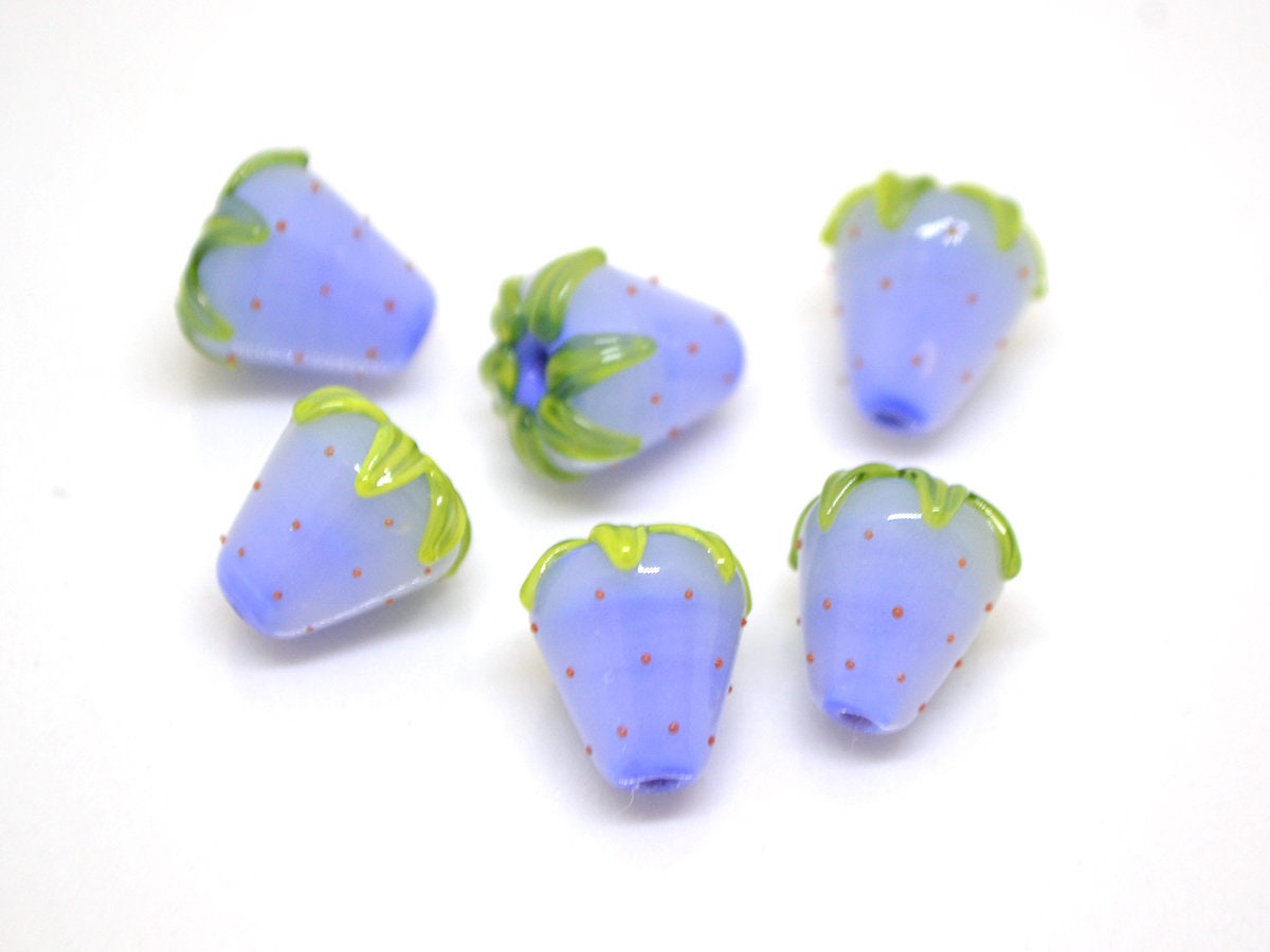 Periwinkle blue Strawberry glass beads, Lampwork berry, Lampwork strawberry, Blue Berry beads, Forest glass beads, Glass berries
