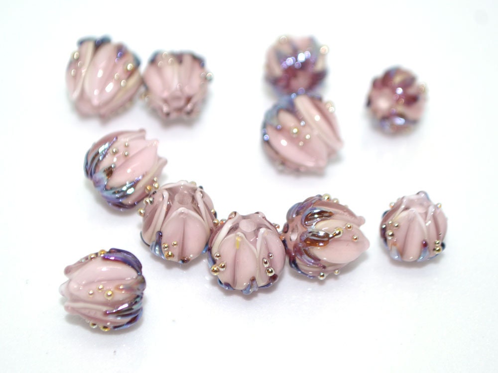 Pale pink glass flower beads purple leaves gold dew, Artisan lampwork, 10mm flower bead, Pastel pink, Floral glass beads, Flower spacer bead