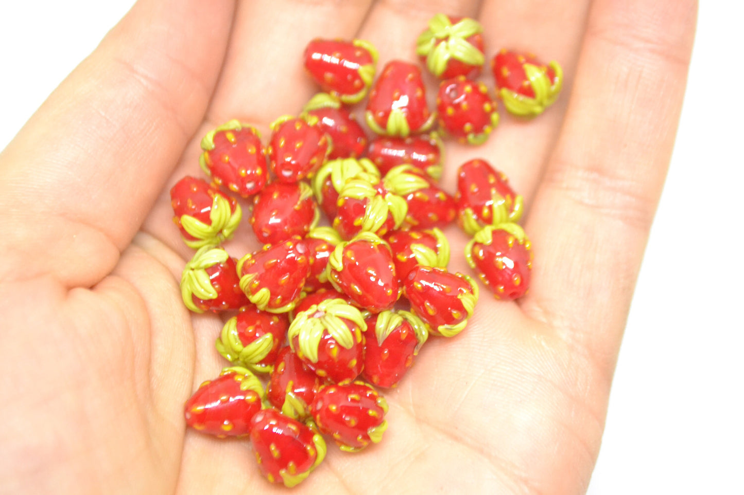 Red Strawberry 10mm glass beads, Lampwork berries, Glass strawberry, Berry fruit beads, Red berries, Garden beads, Artisan lampwork