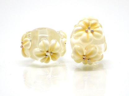 Ivory floral lampwork glass beads, Ivory flowers on transparent beads, Rondelle beads, Wedding bracelet, Jewelry making, Artisan lampwork