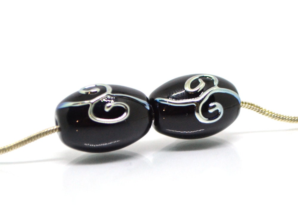 Black oval glass beads silver mirror curles, Barrel rice lampwork beads for you, Crafts beads, Jewelry supply, Artisan lampwork Glossy black