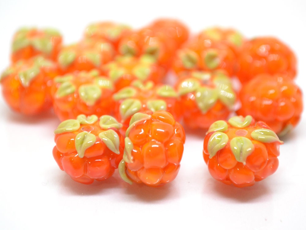 Orange glass berries, Lampwork cloudberry beads, Lampwork berry, Lampwork fruit beads, Handmade glass beads, Berry jewelry