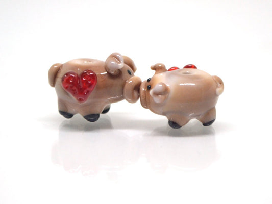 Glass beige pig beads