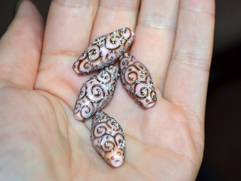 Pink silver lampwork beads, Lampwork bead set, Oval beads, Rhombus beads, Focal beads, Artisan lampwork, jewelry making, Sparkly beads