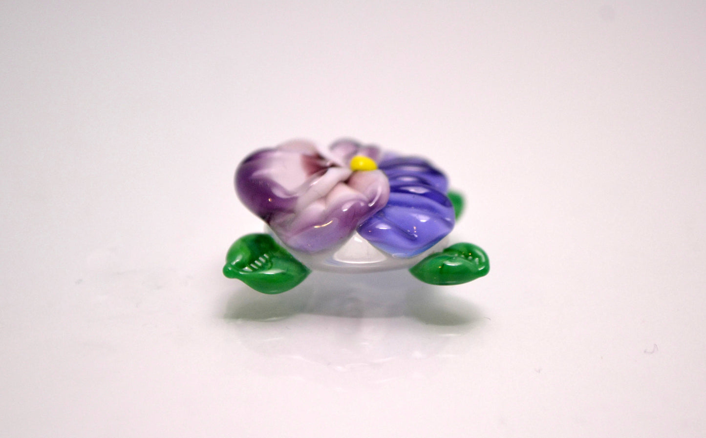 Lampwork flower bead Pansy jewelry glass bead for jewelry making summer jewelry lilac blue violet flower jewelry Floral artisan lampwork