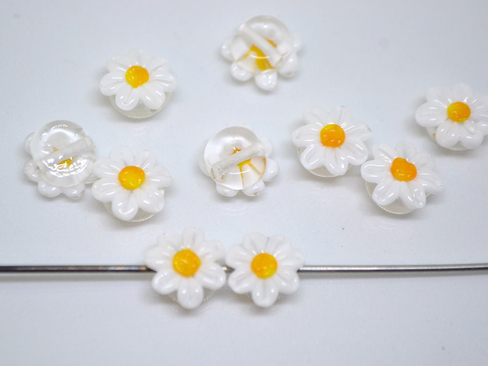 Lampwork Chamomile beads, Chamomile flower bead, Yellow and white beads, Lentils beads, White flower bead,White floral lampwork,Field flower
