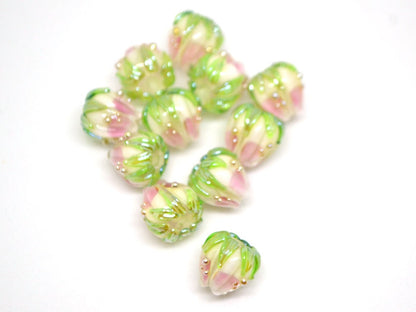 Pink milk glass beads, 10mm flower beads, Two tone beads, Floral theme beads, Floral lampwork, Artisan lampwork, bud green leaf, Jewelry