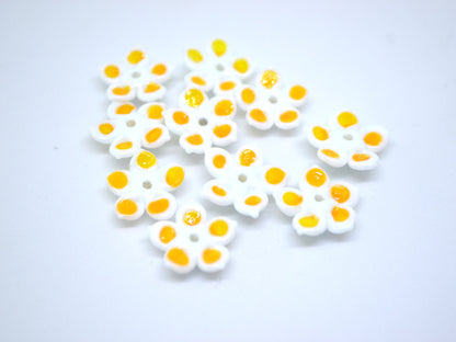 White yellow glass flower beads, Yellow floral lampwork, Glass blossom beads, Field flower bead, Meadow flowers, Artisan lampwork bead,