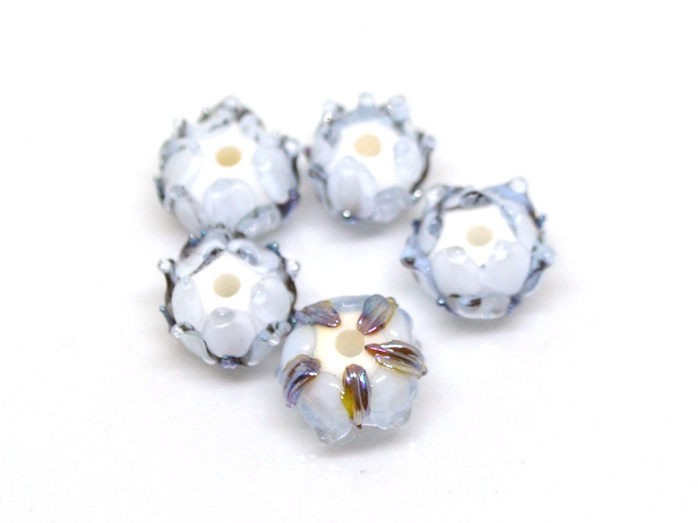 Light purple lampwork beads, Transparent purple flower beads, lavender silver flower beads, Artisan lampwork