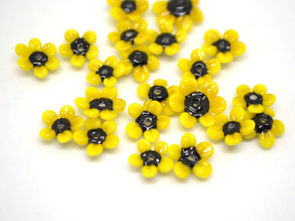 Sunflower glass beads, Very small yellow flower beads, Yellow black flower beads, Tiny sunflower beads, Lampwork sunflower beads,7mm flowers