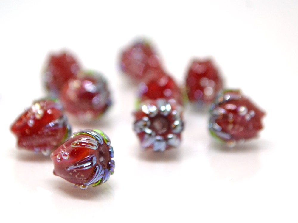 Bright red sparkle flower beads with silver dots, Floral lampwork, 10mm glass beads
