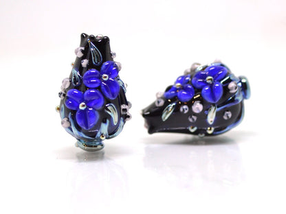 Black and Blue flower beads,  bouquet lampwork beads, Cobalt blue floral beads, Black blue silver beads, Beads for earrings,Artisan lampwork