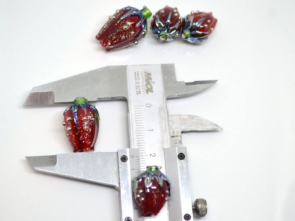 dichroic pendant flower dichroic beads red glass beads sparkling beads star dust lampwork art glass floral pendant electric red flower bead