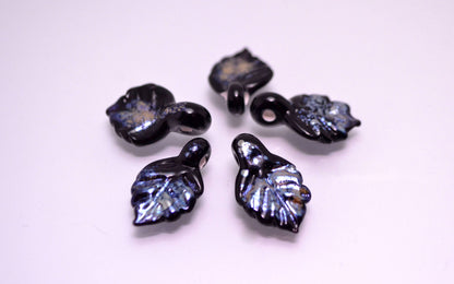 silver handmade jewelry bead black jewerly decor  floral glass jewelry leaf making glass leaf jewelry design artisan lampwork silver glass