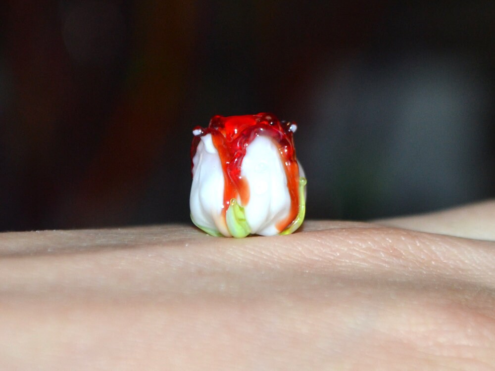 Red white rosebud beads, Red floral lampwork, Lampwork Earrings DIY, Glass rose beads, Spring lampwork, SRA beads, Lampwork pair
