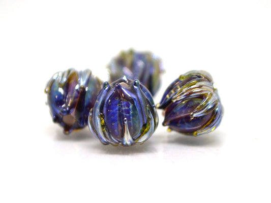 Amazing black blue silver flower beads, Lampwork bud beads, Floral lampwork, 10mm flower beads, Artisan lampwork, galaxy glass beads,netting