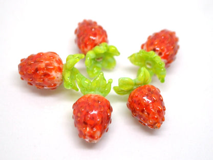 Red lampwork strawberry, Berry glass beads, Lampwork berries, Berry fruit beads, Red green berry beads, Garden glass beads, Berry jewelry