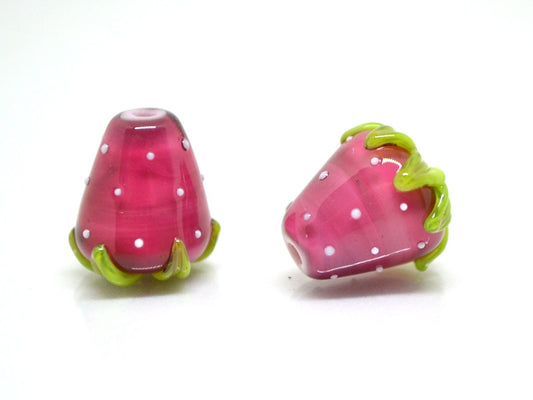 Fuchsia Strawberry glass beads, Magenta berry beads, Lampwork berry beads, Lampwork berries, Lampwork strawberry, Glass berries